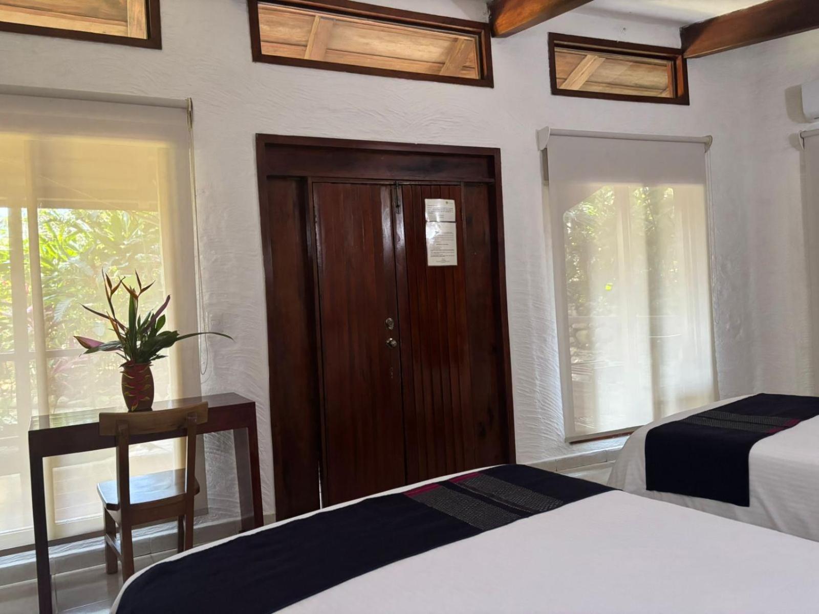 Hotel La Aldea Del Halach Huinic Palenque Chambre photo